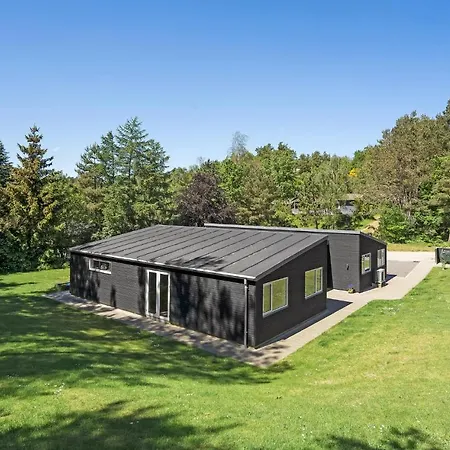 6 Bedroom Awesome In * Ebeltoft