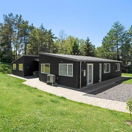 6 Bedroom Awesome In Σπίτι διακοπών *