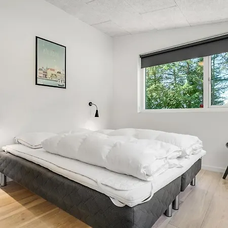 Σπίτι διακοπών 6 Bedroom Awesome In Ebeltoft