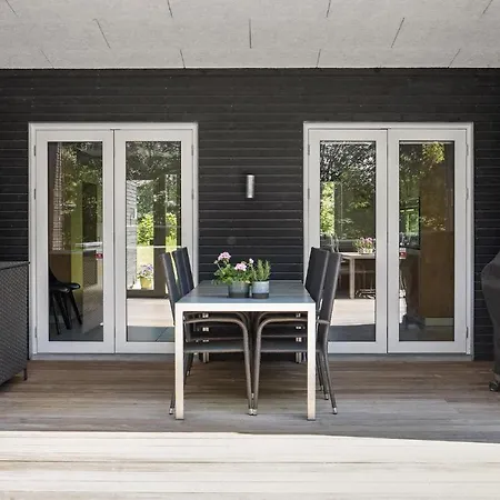 6 Bedroom Awesome In * Ebeltoft