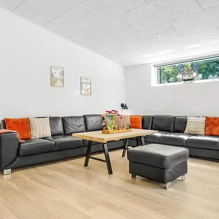 6 Bedroom Awesome In Σπίτι διακοπών Ebeltoft
