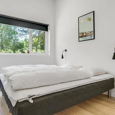 6 Bedroom Awesome In Σπίτι διακοπών